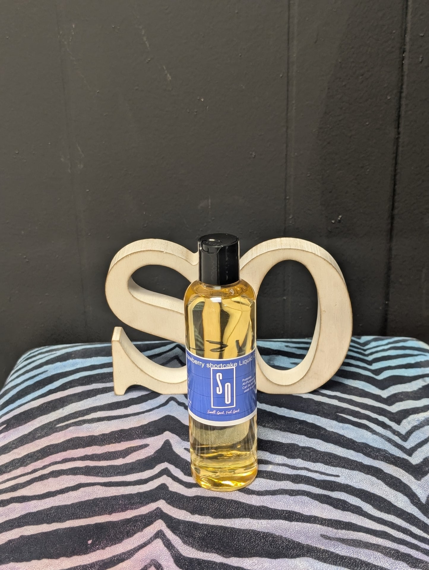 Body oils. Liquid gold 8fl.oz(236)ml