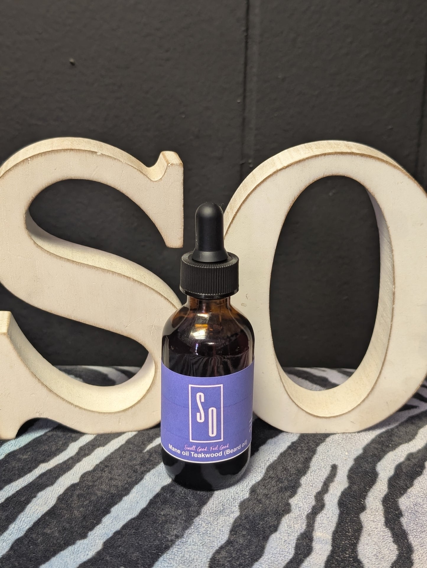 Mane oil Teakwood ( Beard) 2oz (59ml)